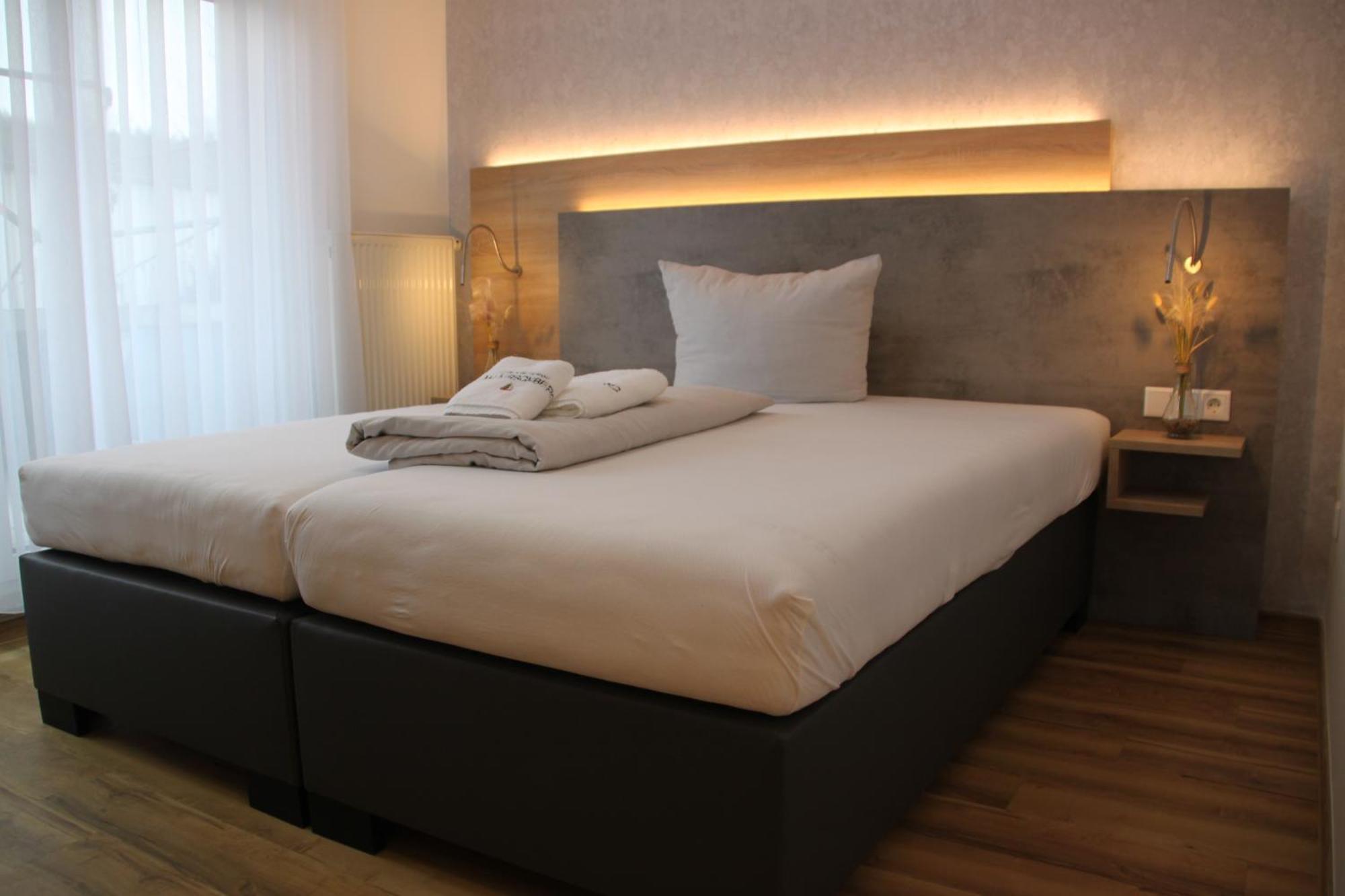 Hotel & Restaurant Am Kirschberg Alten Buseck Екстер'єр фото